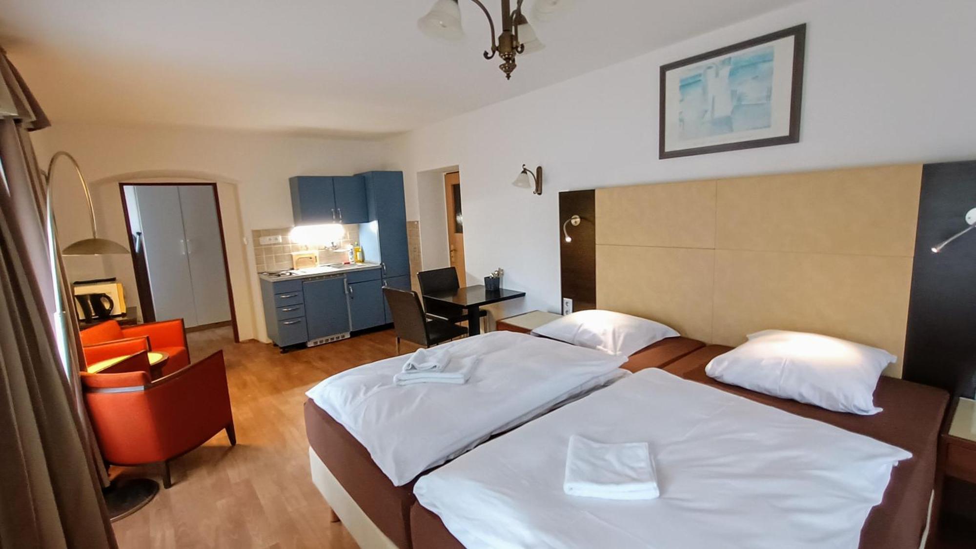 Apartments Gato Karlovy Vary Dalovice Zewnętrze zdjęcie