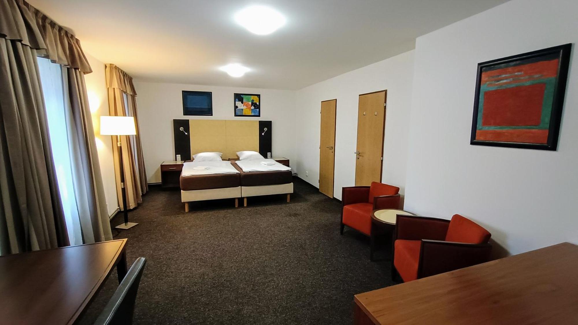 Apartments Gato Karlovy Vary Dalovice Zewnętrze zdjęcie