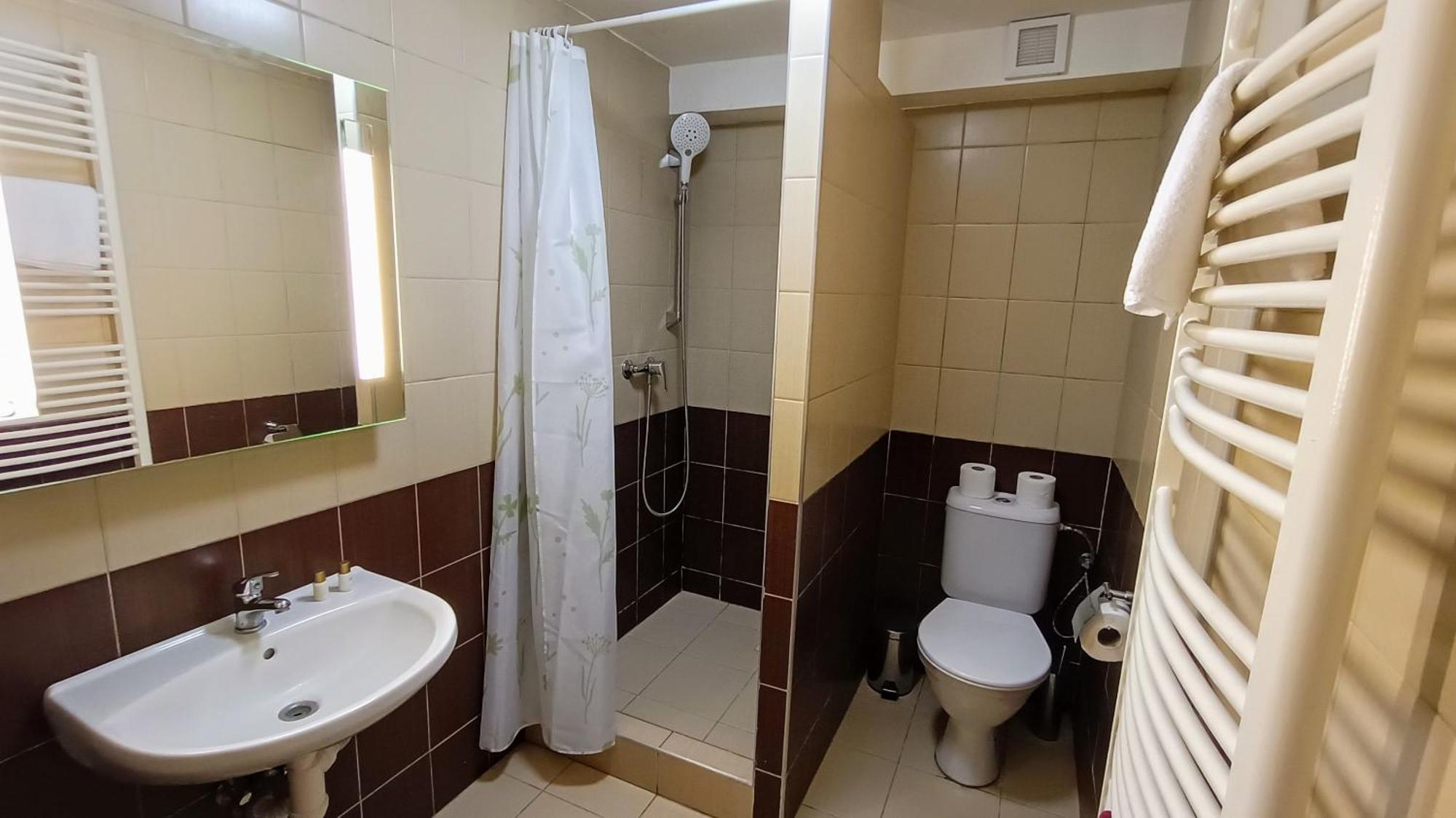 Apartments Gato Karlovy Vary Dalovice Zewnętrze zdjęcie